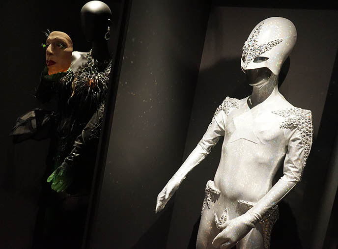 alien weird bizarre costumes thierry mugler