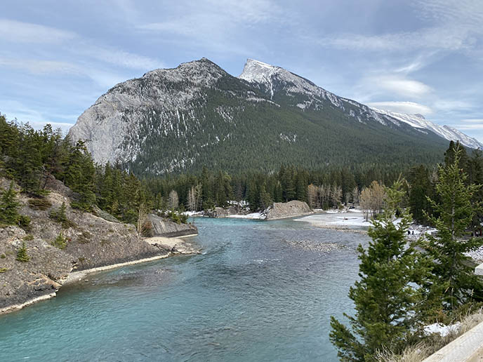 banff alberta lake near fairmont hotel