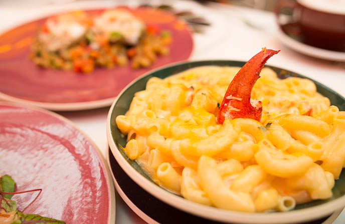 lobster mac and cheese caviar norma's