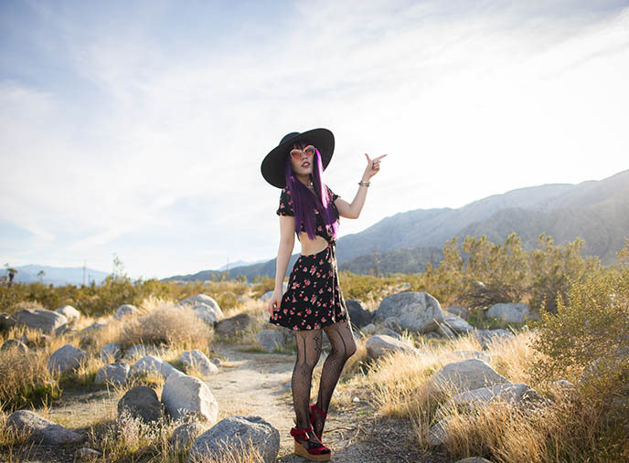 asian travel bloggers, california desert outfits