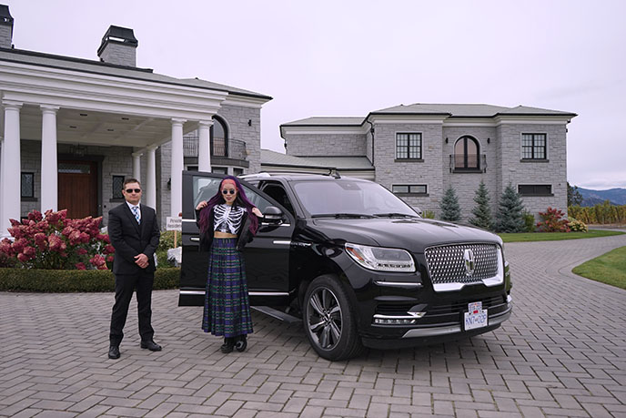 hire driver concierge chauffeur okanagan executive rentals