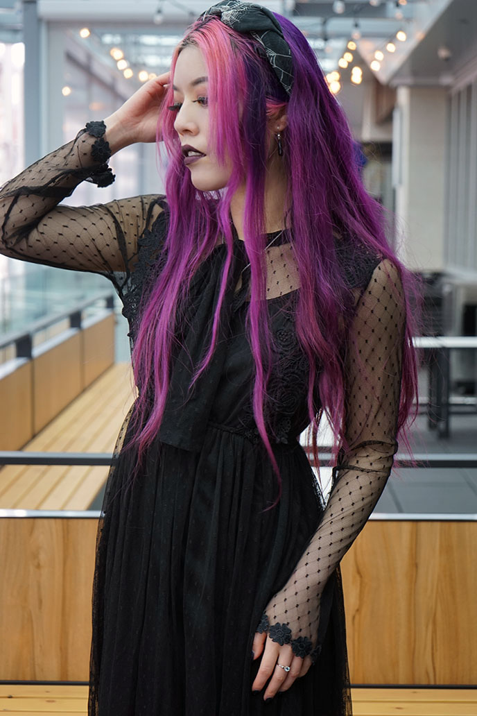 la carmina long purple pink hair, gen z middle part highlights