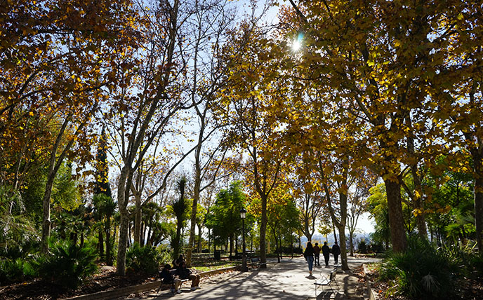 madrid templo debod park spain offbeat strange weird travel