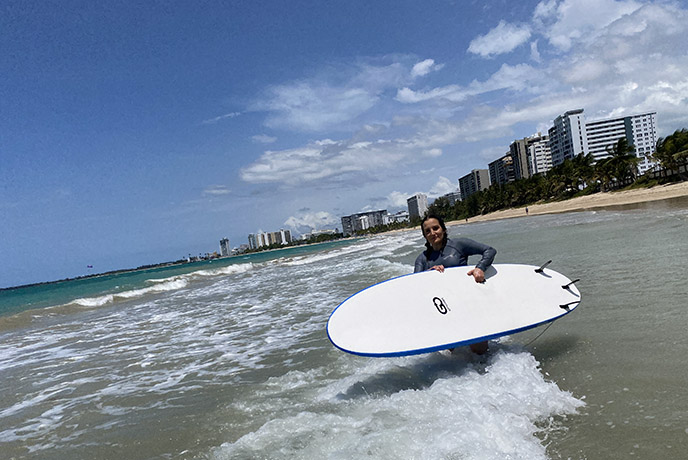 isla verde beach surfing lesson puerto rico surf school