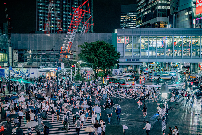 shibuya street scenes life photography