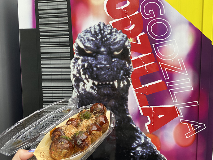 godzilla hotel shinjuku takoyaki