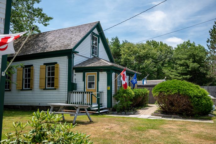 canadian black history museum schoolhouse birchtown