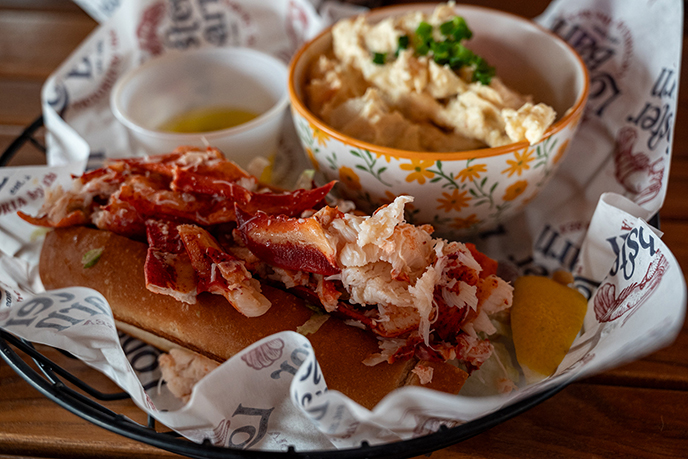 prince edward island lobster roll barn victoria food chowder fish chips
