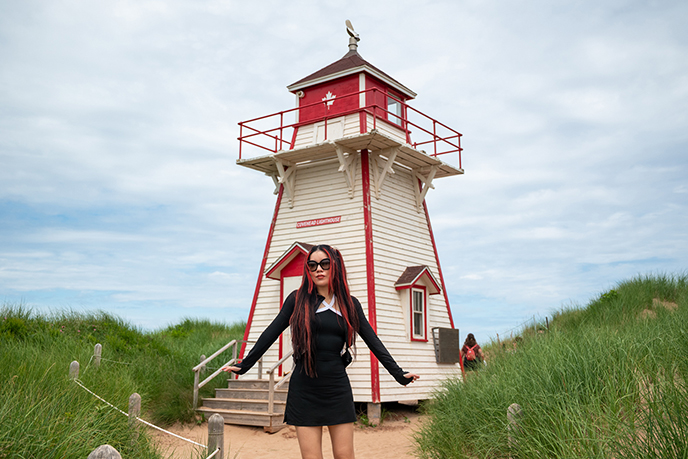 instagrammable photography spots prince edward island instagram locations portraits pei lighthouse