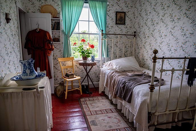 anne green gables bedroom avonlea home