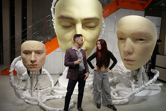 gentle monster omotesando tokyo store boutique glasses