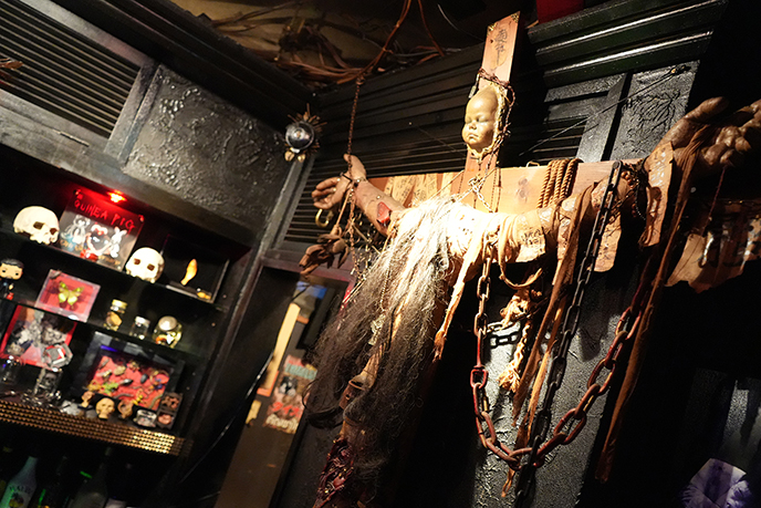 kabukicho weirdest goth bars guinea pig
