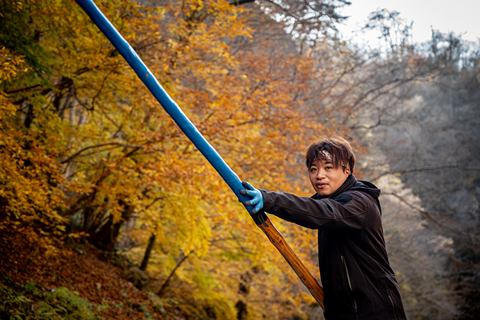 geibikei gorge boatsman oarsman