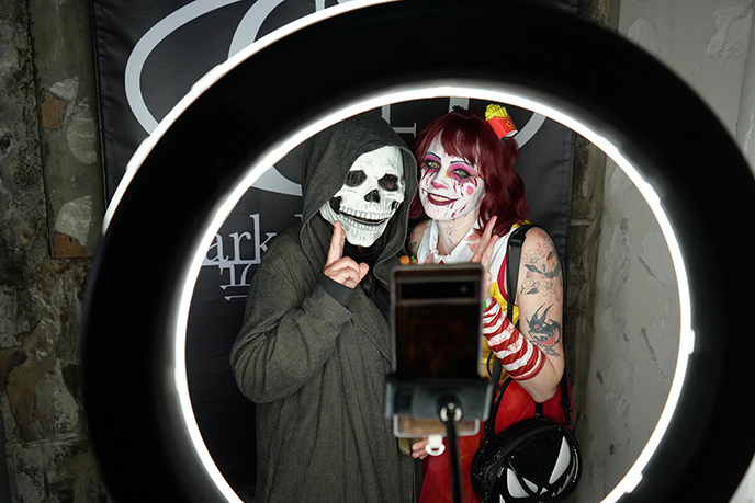 japan strange oddities tokyo perfomers clubs