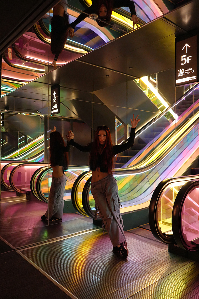 grand hammer shimbashi tokyo rainbow escalator cyber tokyo cyberpunk neon