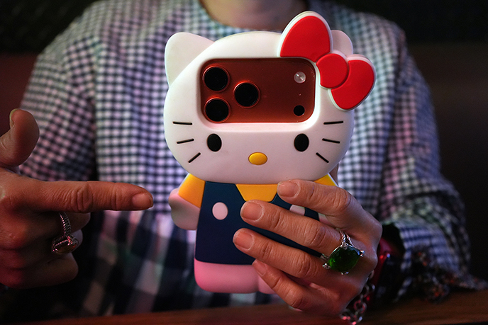 very big silicone hello kitty phone case cover
